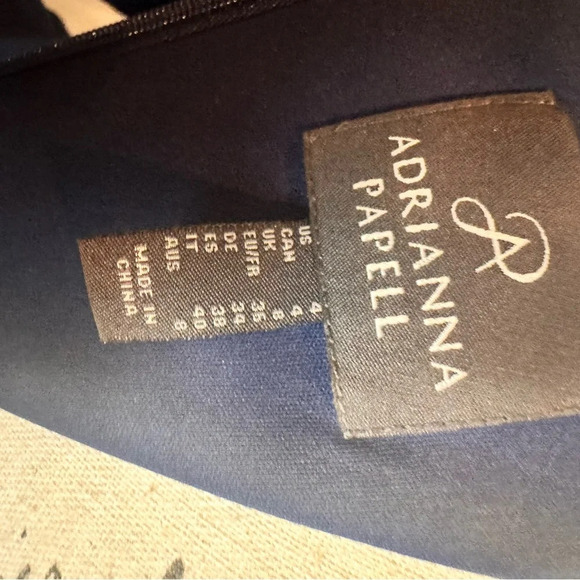 ADRIANNA PAPELL V-Neck Side Ruched Faux Wrap Navy Dress Size 4 Retail $160 - Picture 10 of 15